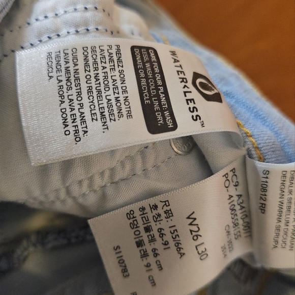 Levi's Women's 726 Jeans 26 Waist 30 Length - Picture 6 of 7